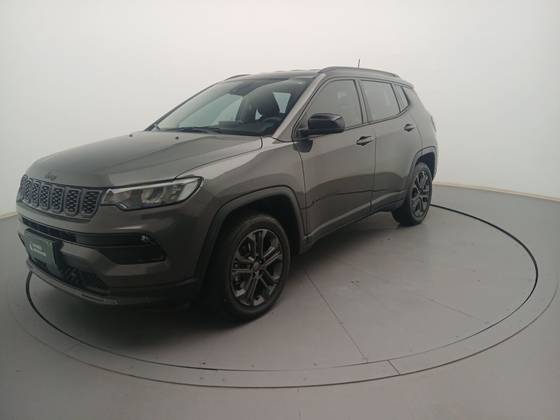 JEEP COMPASS 1.3 T270 TURBO FLEX LONGITUDE AT6 JEEP COMPASS 1.3 T270 TURBO FLEX LONGITUDE AT6